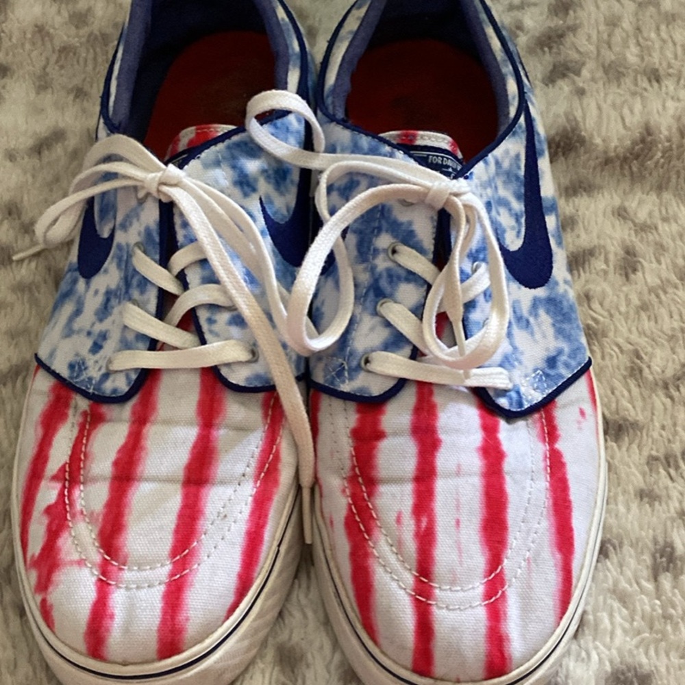 Nike Stefan Janoski Blue and Red Skate Shoes